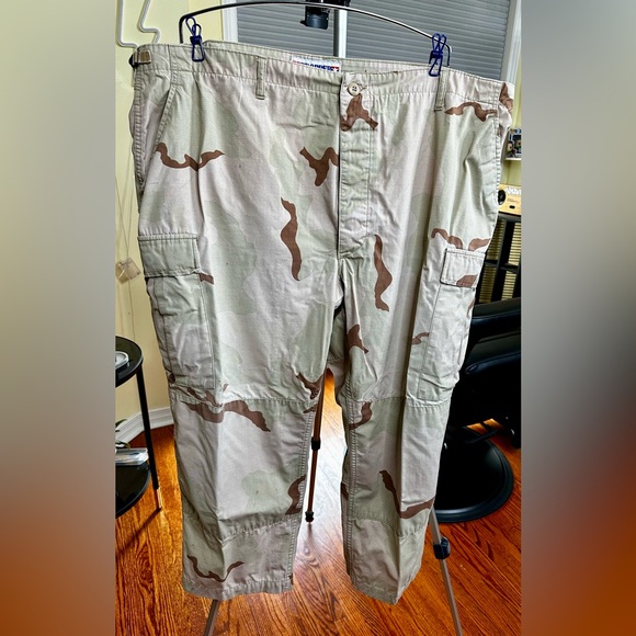 Gorgeous Desert storm military pants. - Picture 6 of 6